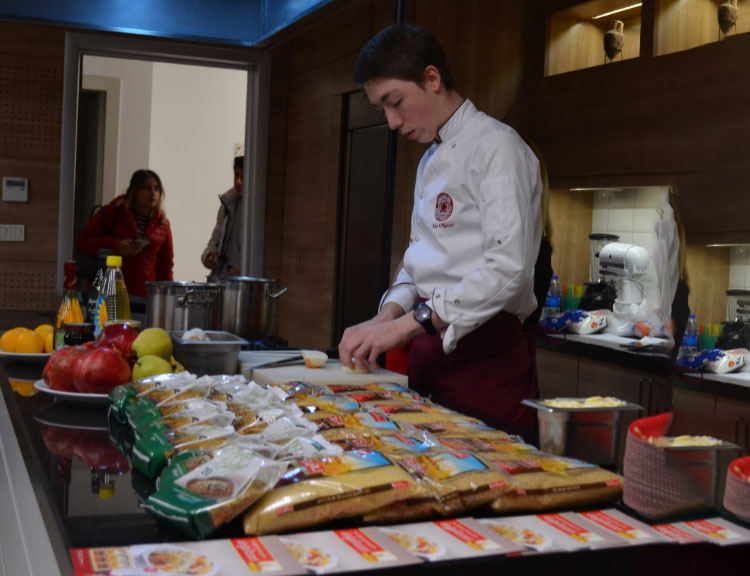 Duru Bulgur meeting future chefs at Aydın University!