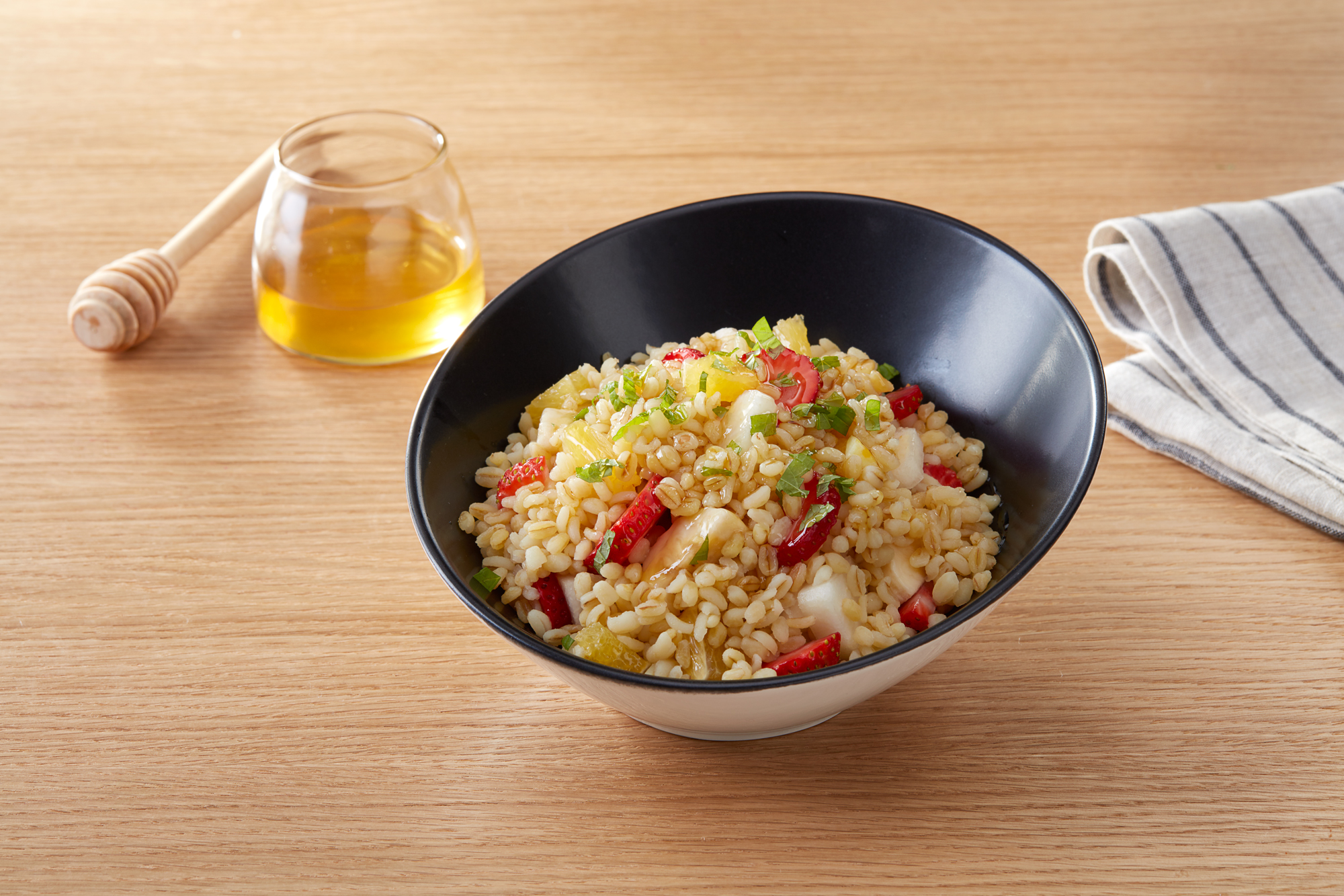 はちみつとフルーツのブルグルサラダ